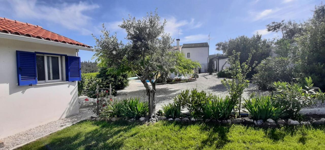 Vila A Casa Francesa Anceriz Exteriér fotografie