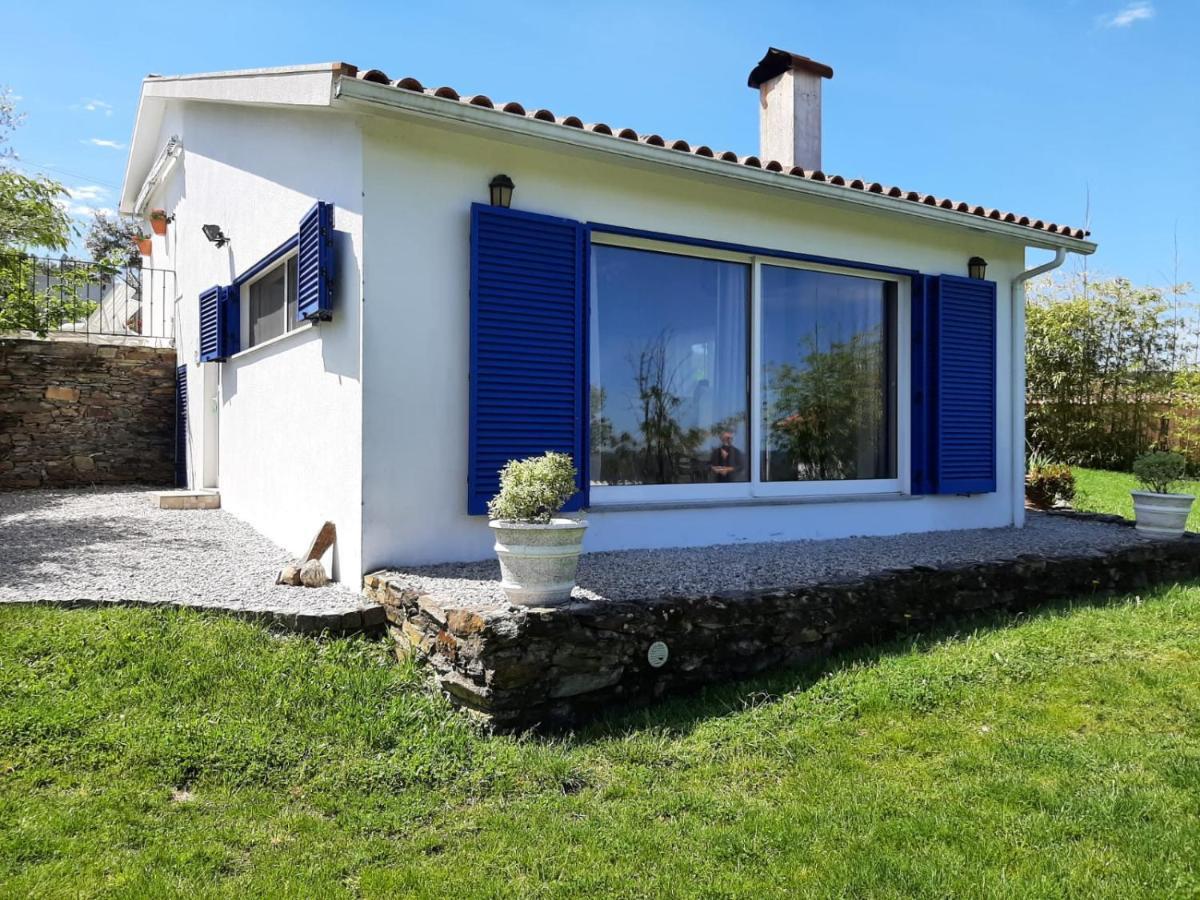 Vila A Casa Francesa Anceriz Exteriér fotografie