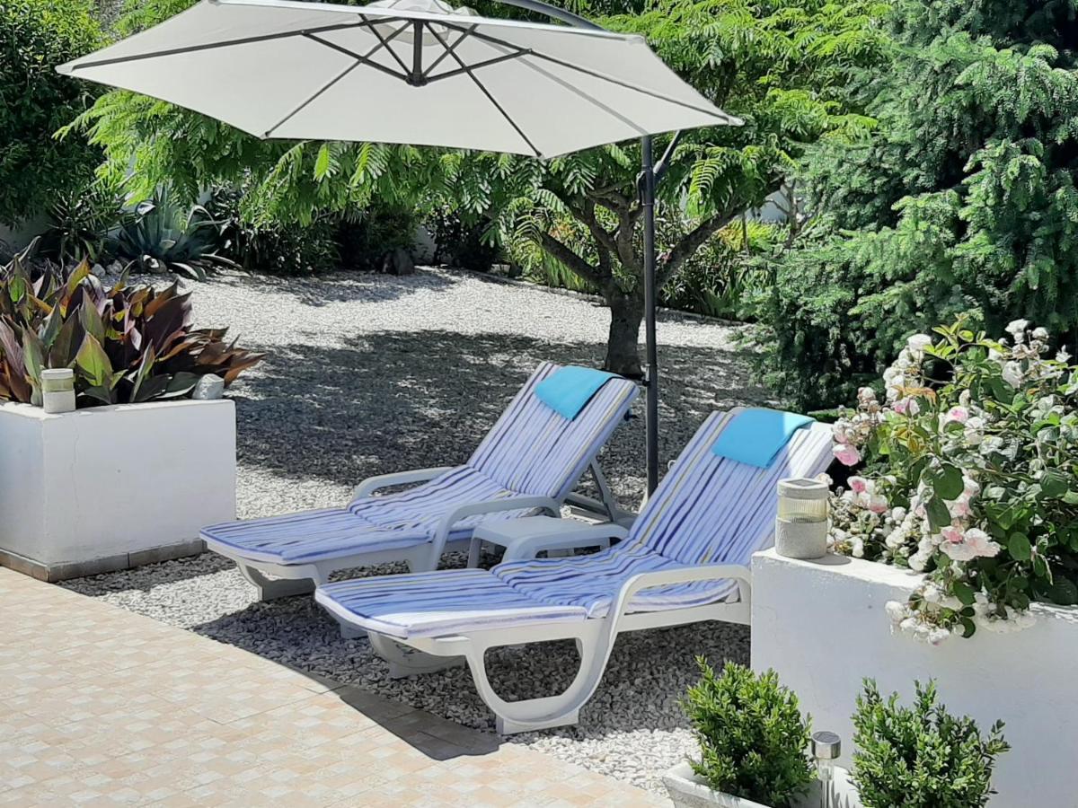 Vila A Casa Francesa Anceriz Exteriér fotografie