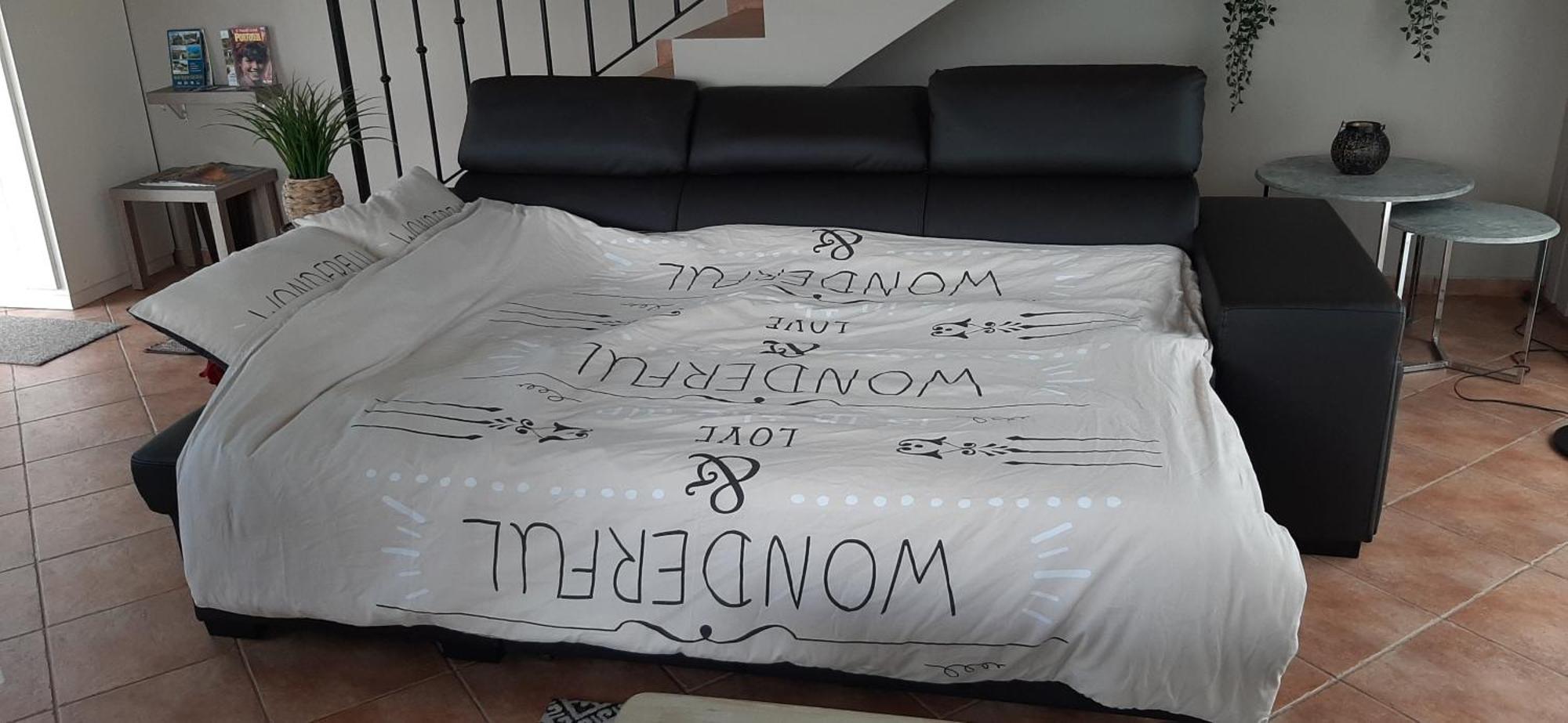 Vila A Casa Francesa Anceriz Exteriér fotografie