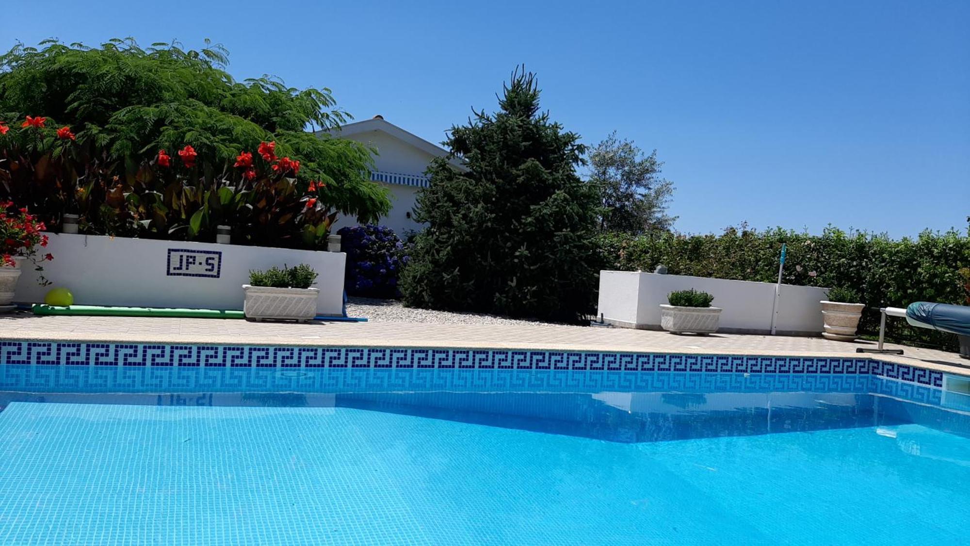 Vila A Casa Francesa Anceriz Exteriér fotografie