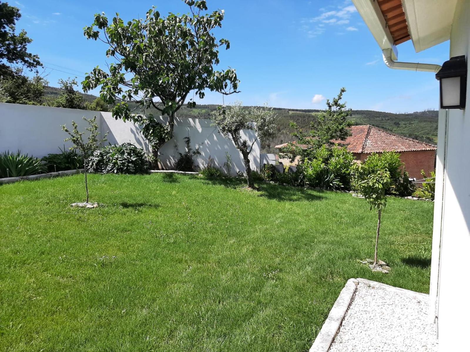 Vila A Casa Francesa Anceriz Exteriér fotografie