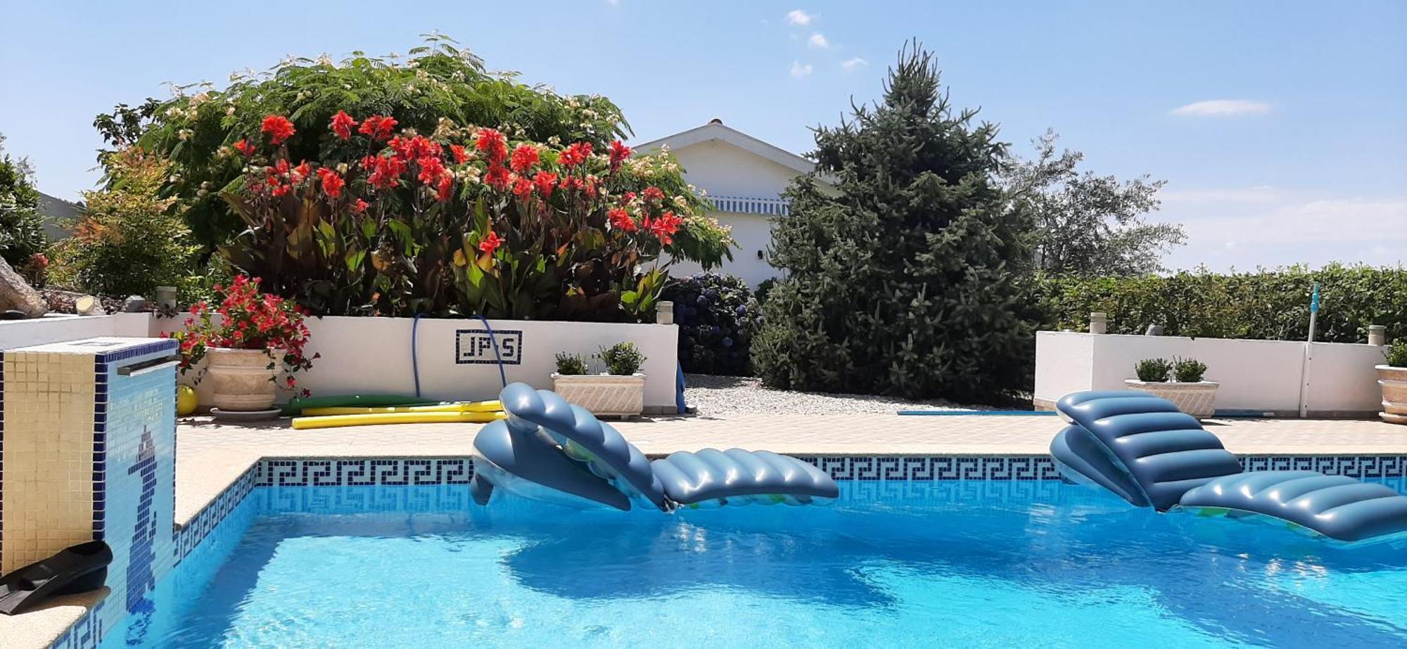 Vila A Casa Francesa Anceriz Exteriér fotografie